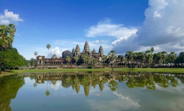 【カンボジア】アンコールワット内容充実 1泊2日 4つの世界遺産＆トンレサップ湖